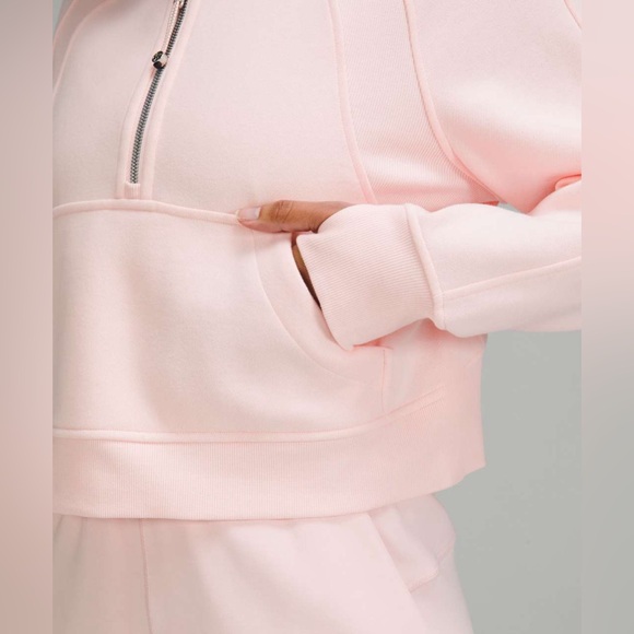 NWT Lululemon Scuba Oversized Half-Zip Hoodie
Strawberry Milkshake XL/XXL - Picture 3 of 8